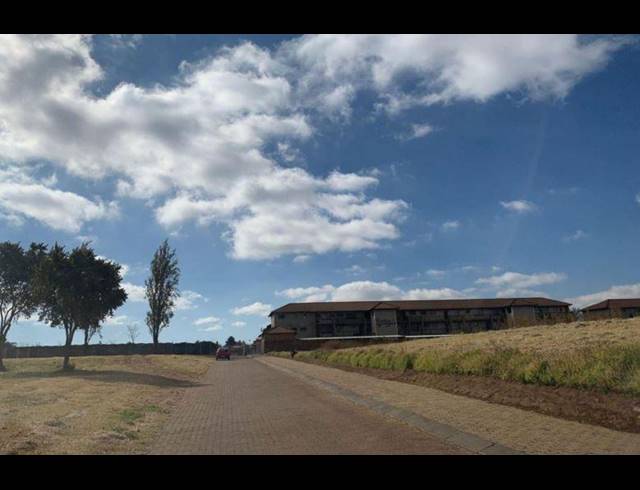 LAND FOR SALE IN BOKSBURG